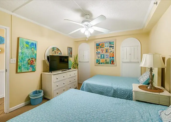 Carousel Apartment *